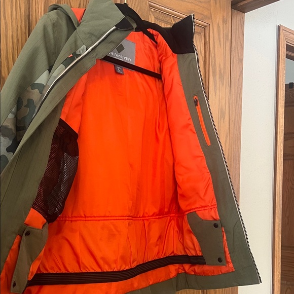 Obermeyer Boys Large Camouflage Hooded Jacket - Picture 6 of 11